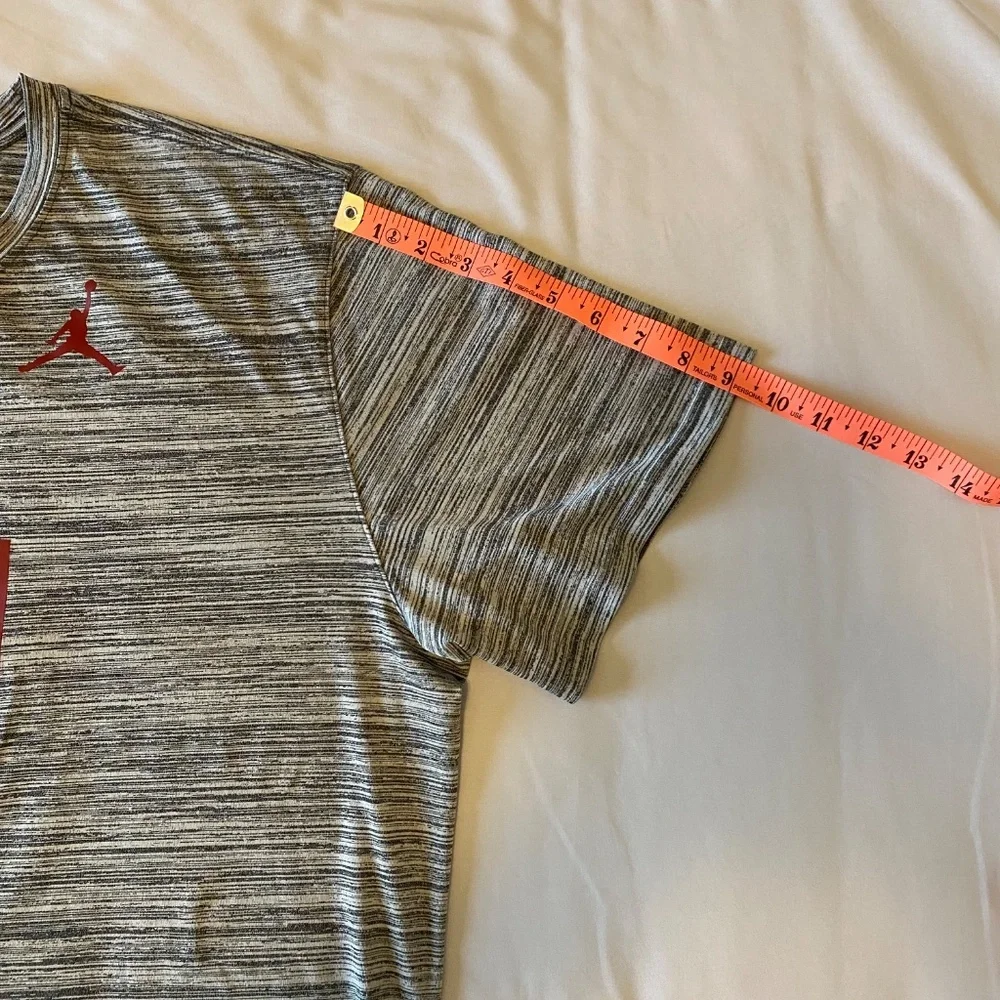 NIKE Dri-Fit Jordan Men's ‎ Gray and Red OU Boomer Sooner Logo T-Shirt (XL)